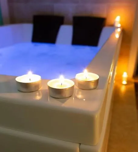 Appartement Lovely&cosy - Balnéo Au Coeur Des Canaux