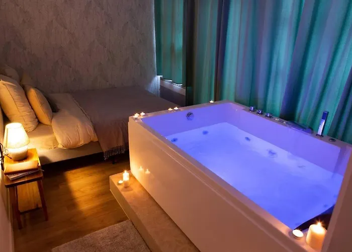 Lovely&cosy - Balnéo Au Coeur Des Canaux Pont-Audemer